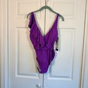 Profile by Gottex TUTTI‎ FRUTTI V-NECK RUFFLE ONE PIECE SWIMSUIT warm purple 10